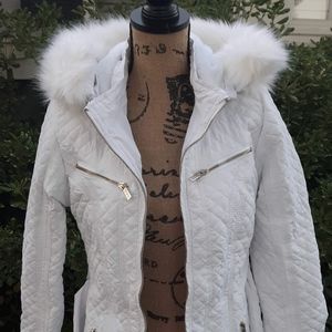 Quilted White Fur Trim Jacket Gold Hardware Large